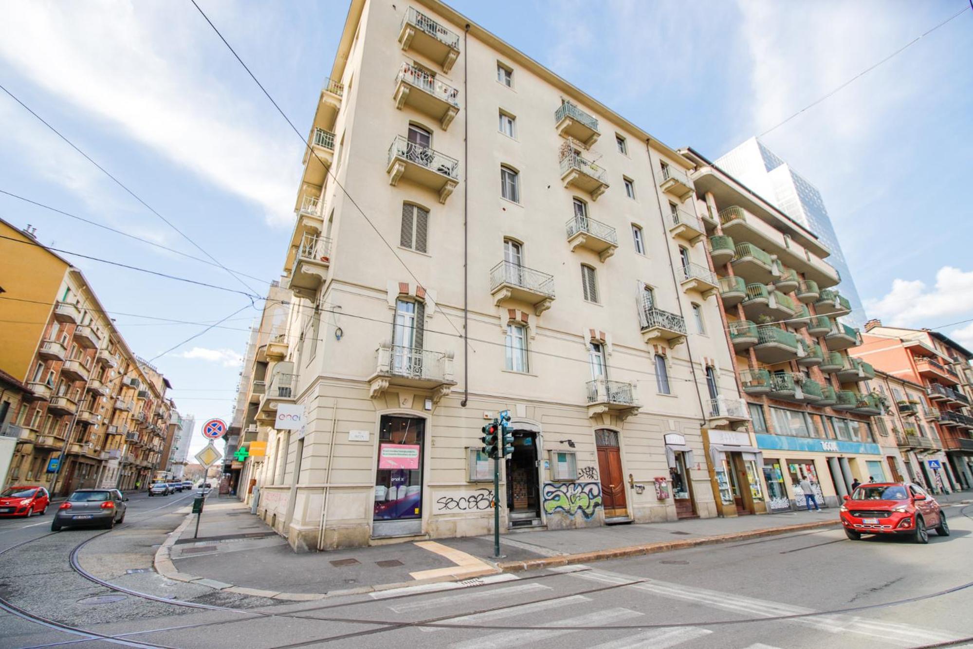 Casa Nizza - Metro Lingotto Fiere - Inalpi Arena Turín